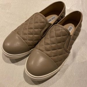 Steve Madden Slip-on Sneakers